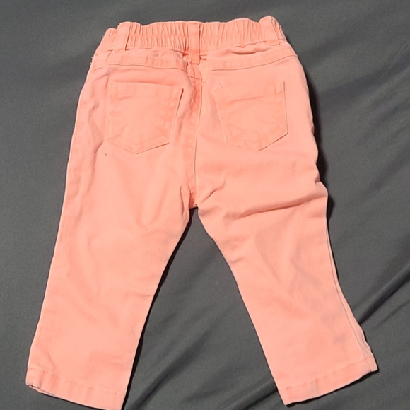 6-9m jeans - Picture 2 of 2
